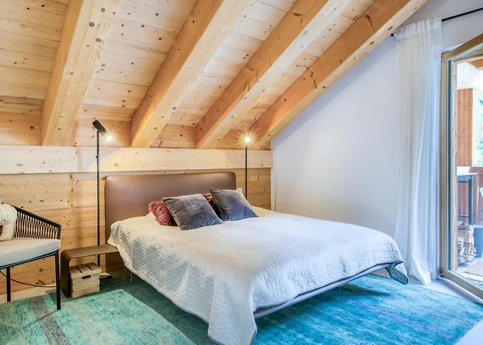 Montagnier B62, Indoor Pool And Hotel Champéry