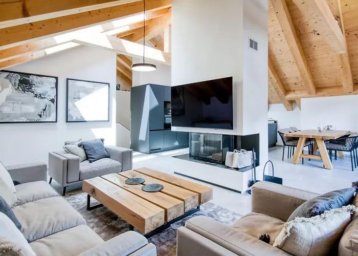 Montagnier B62, Indoor Pool And Hotel Champéry