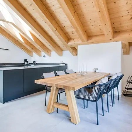 Montagnier B62, Indoor Pool And *